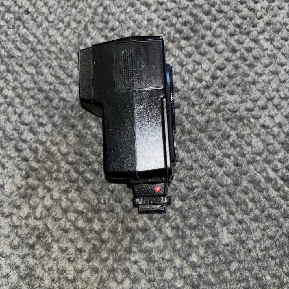 Konica Minolta Auto‎ Electroflash 200X Shoe Mount Flash for Konica Minolta